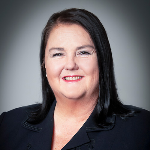 Teresa Bernhardt